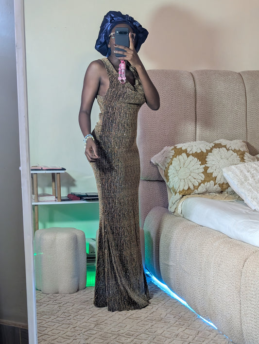 Perfect dinner dress for festive season